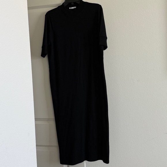 Zara Black Ribbed Collar Top - Picture 1 of 5